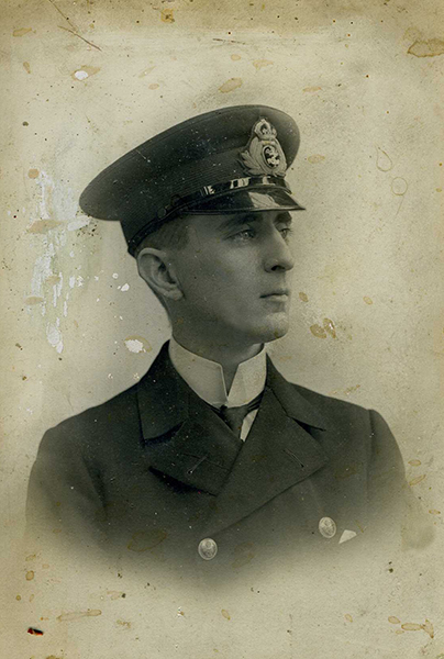 Lt Francis Edward Temple-West, RN (DSC)